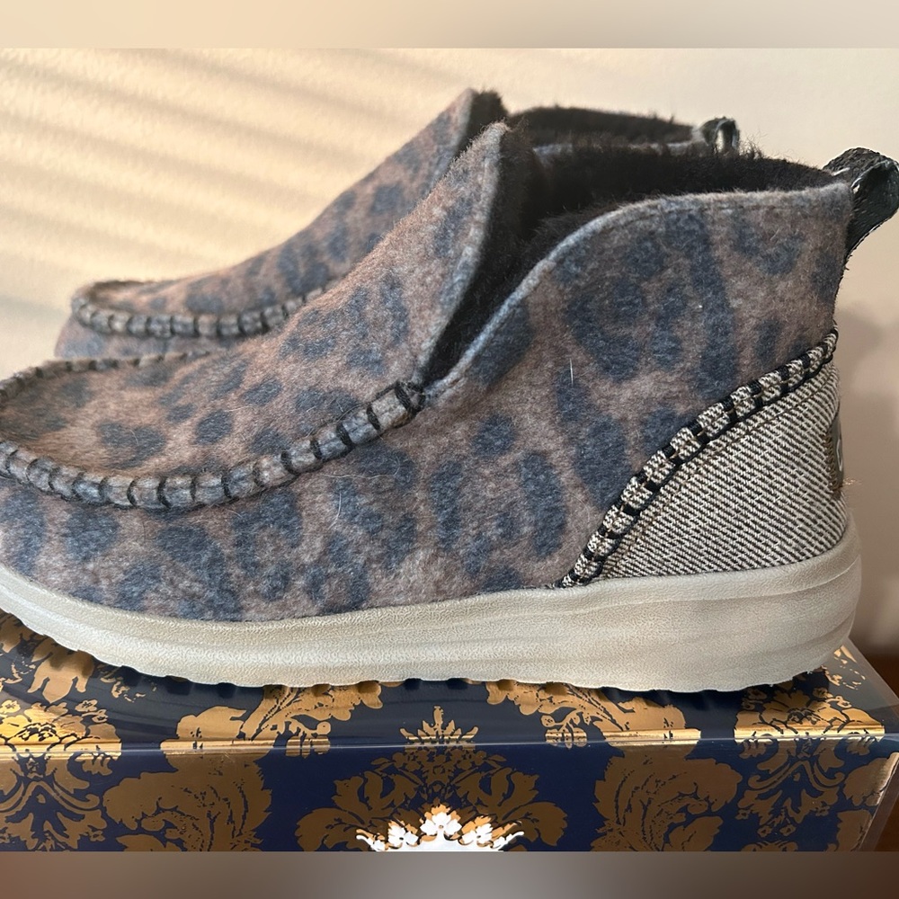 Hey Dude Shoes